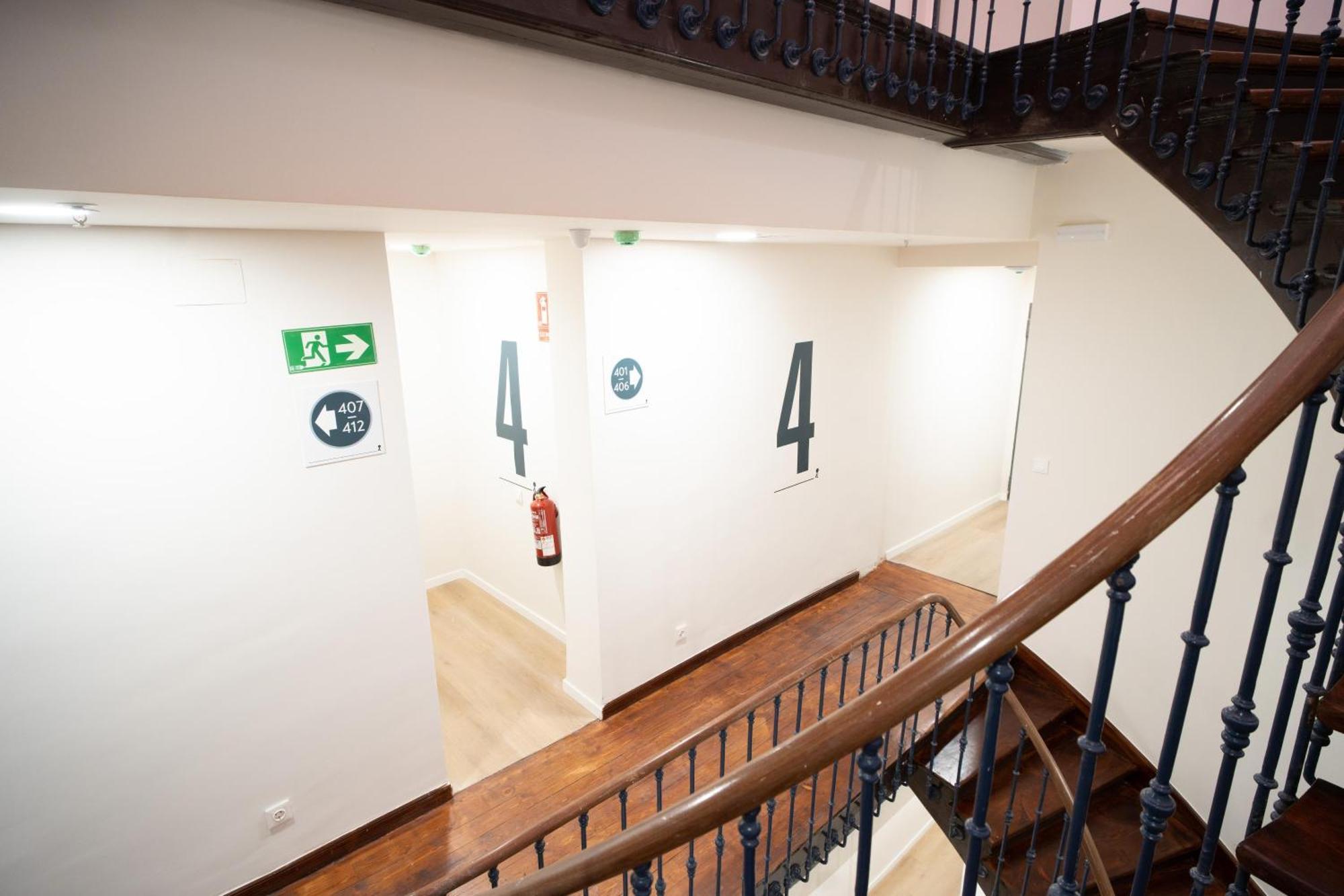 Adventure Hostel Madrid Buitenkant foto
